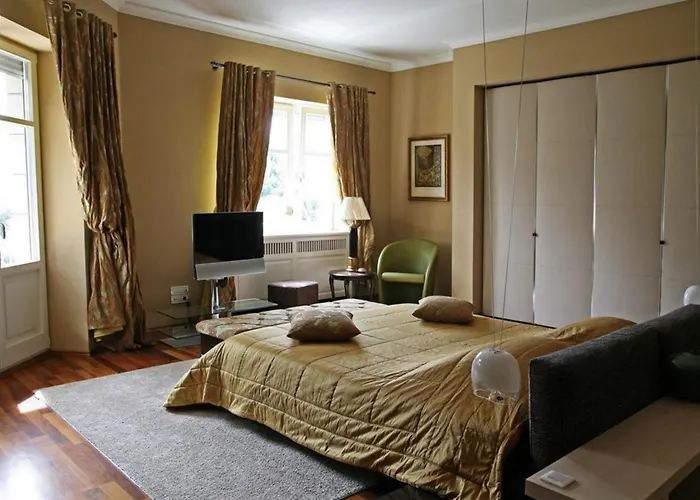Kalliope House *